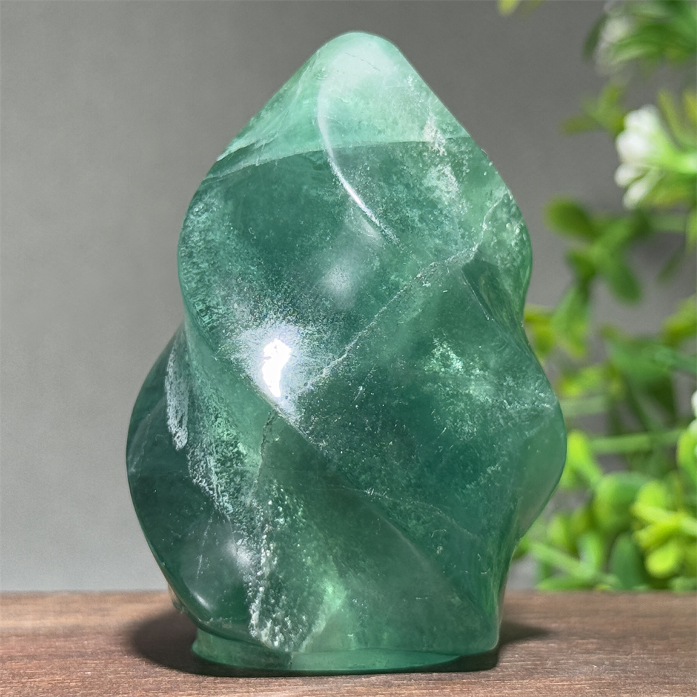 Renewable Energy Resources - Doğal Taş Florit Alev Şekli Mineral